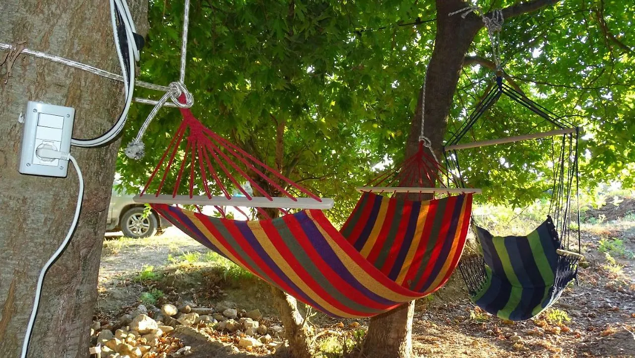 Glamping Bunec Otel Piqeras Lüks kamp alanı