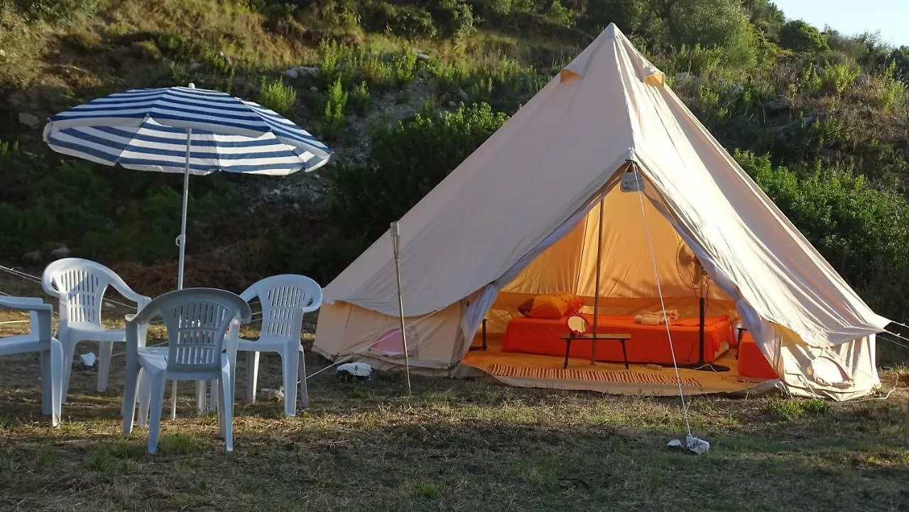 Glamping Bunec Otel Piqeras 0*,  Arnavutluk