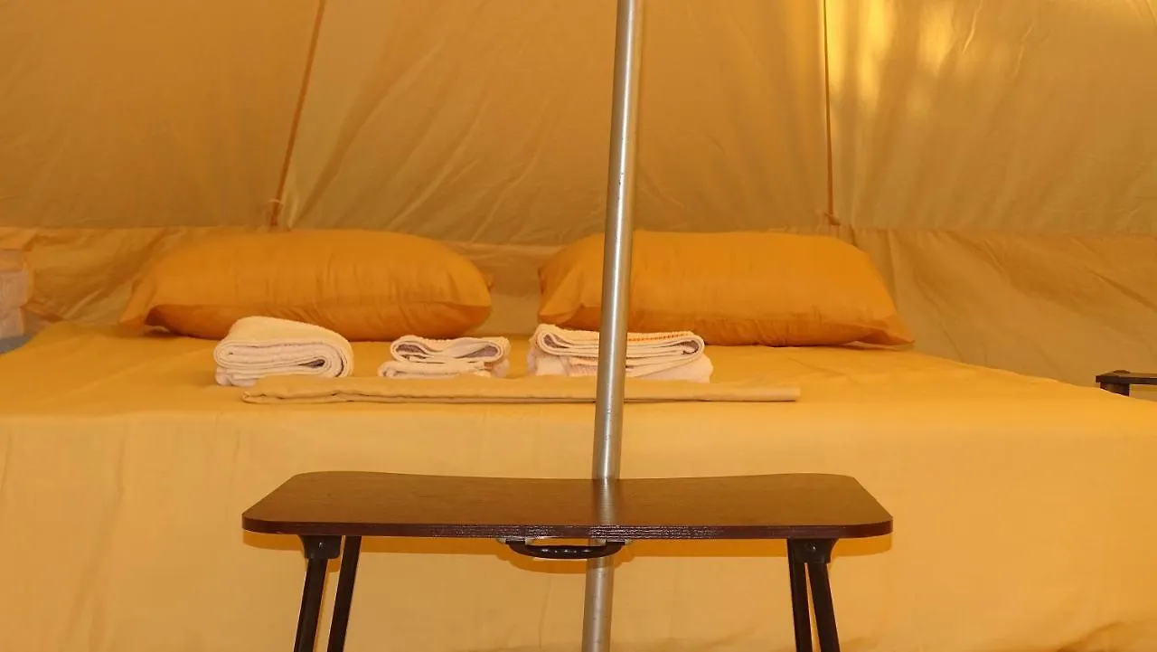 Glamping Bunec Otel Piqeras Lüks kamp alanı