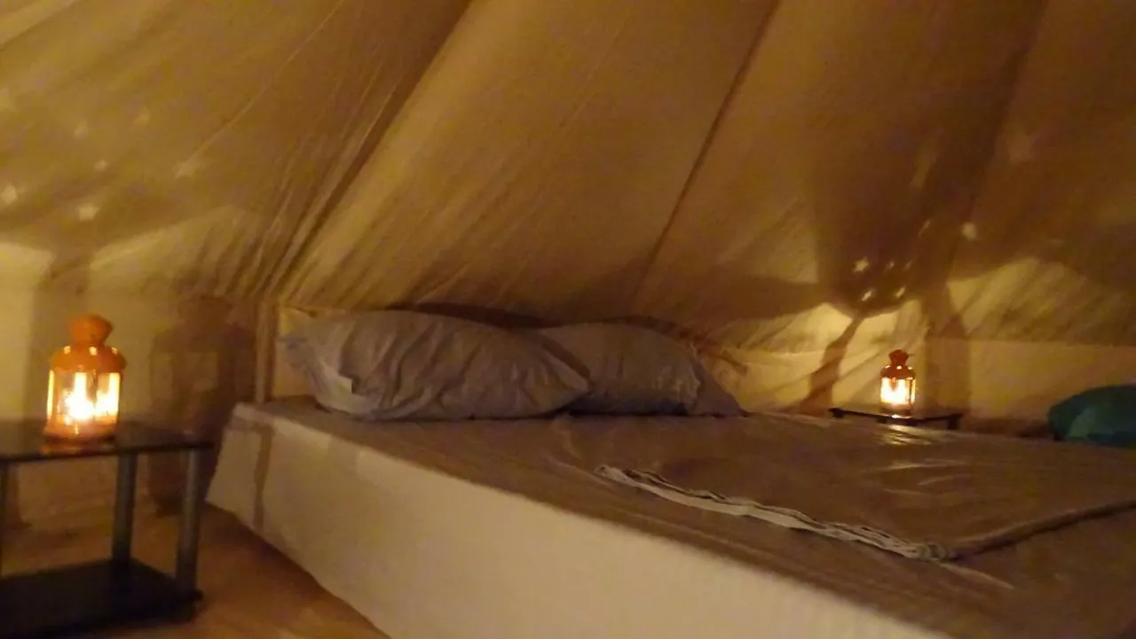 Glamping Bunec Otel Piqeras Lüks kamp alanı